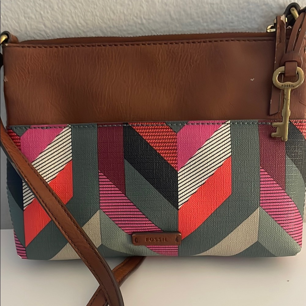 Fossil Brown and Red Crossbody Bag with Geometric Pattern